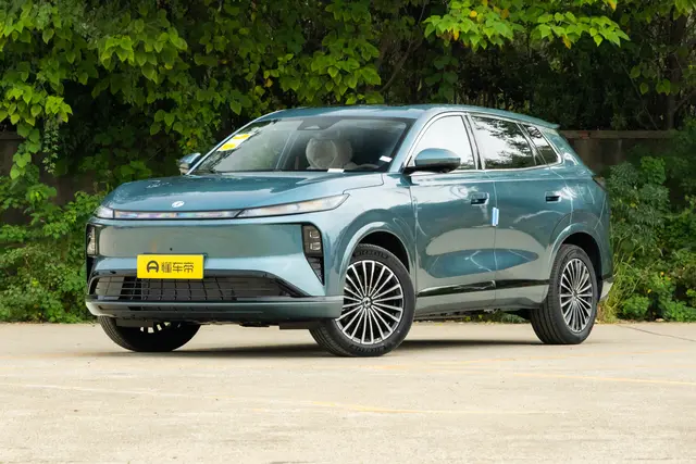 Dongfeng L8 PHEV 2026 — купить из Китая под заказ