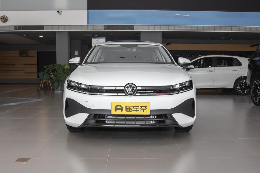 Volkswagen Sagitar 2026, фото 2