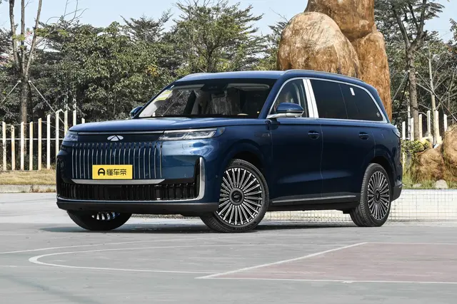 Chery T11 2026 — купить из Китая под заказ