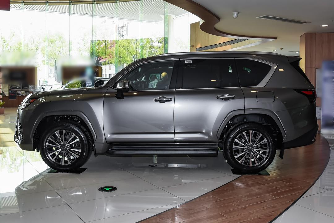 Lexus LX 2026, фото 4