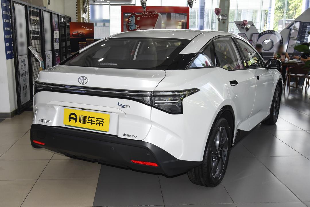 Toyota bZ3 2026, фото 7
