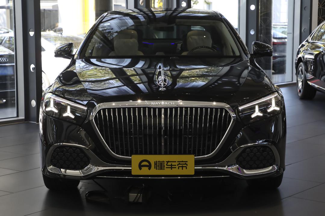 Mercedes-Benz Maybach S-Class 2026, фото 11