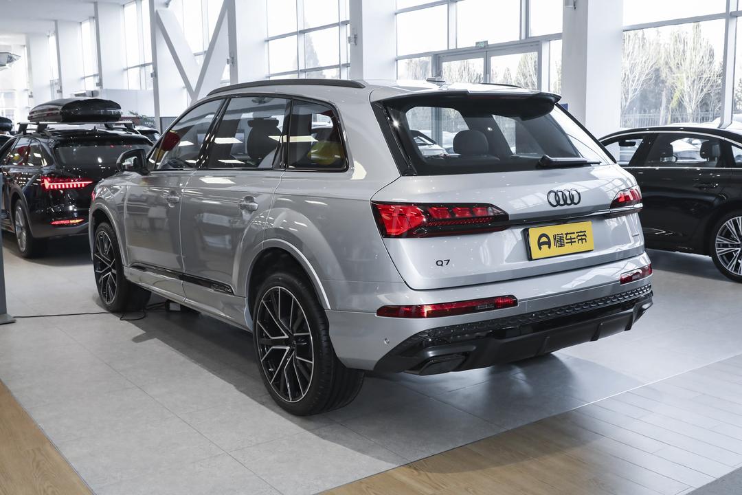 Audi Q7 2026, фото 5