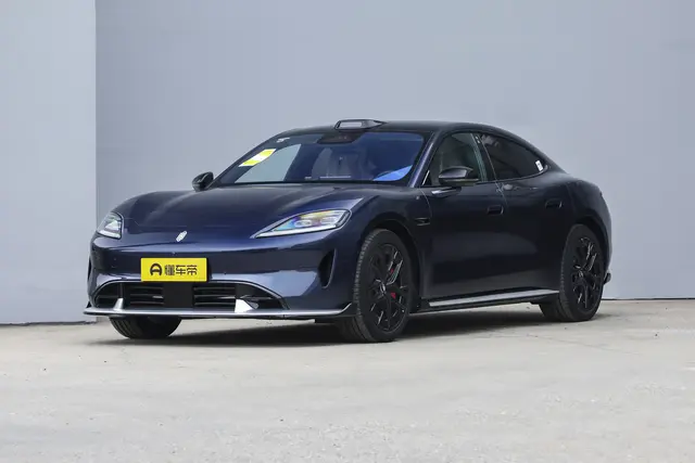 SAIC Z7 2026 — купить из Китая под заказ