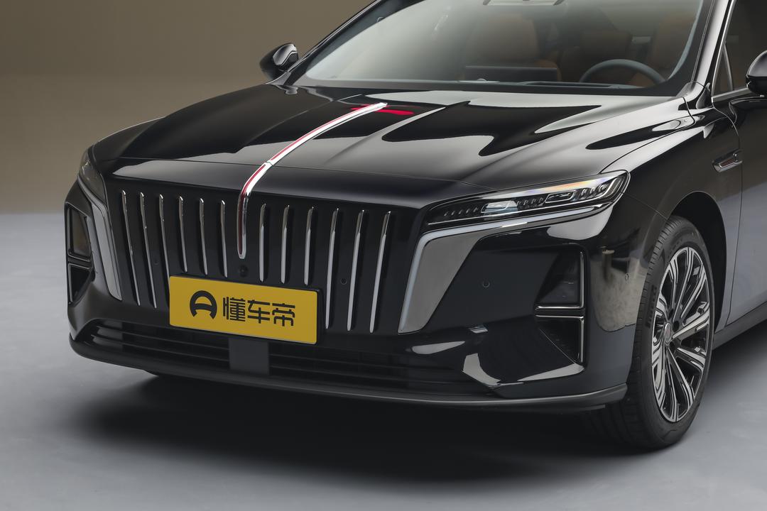 Hongqi H7 PHEV 2026, фото 9