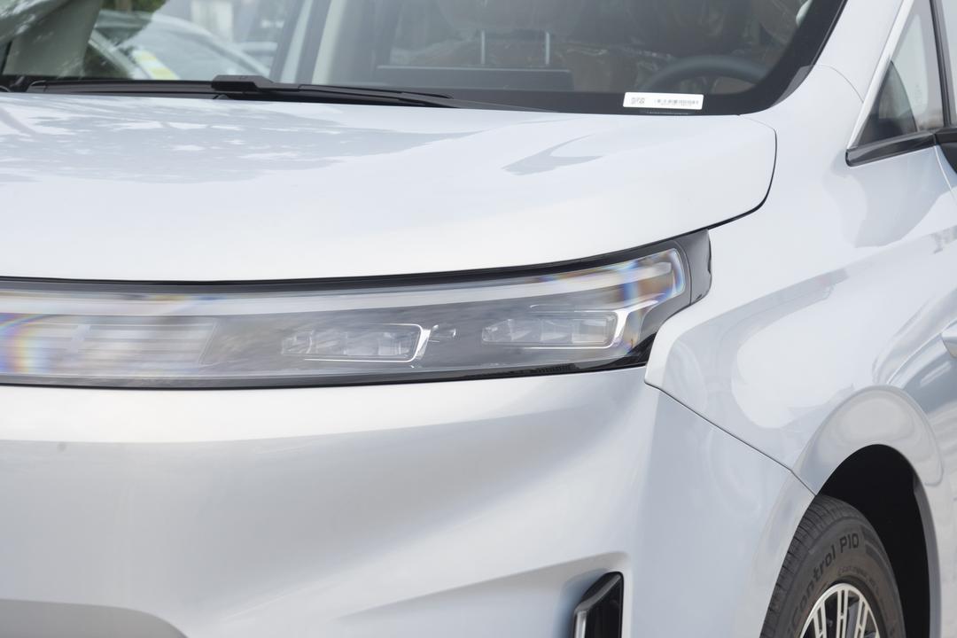 GAC E8 PHEV 2026, фото 13