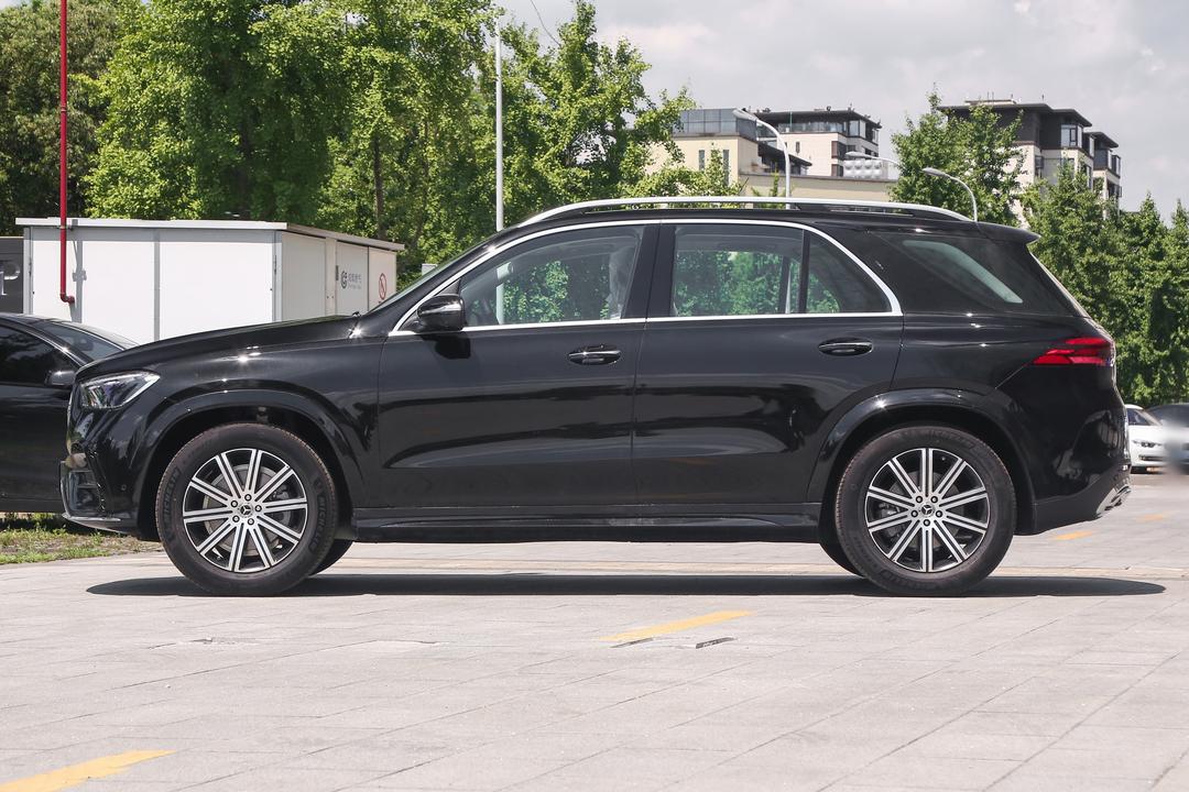 Mercedes-Benz GLE-Class (Европейской сборки) 2026, фото 4