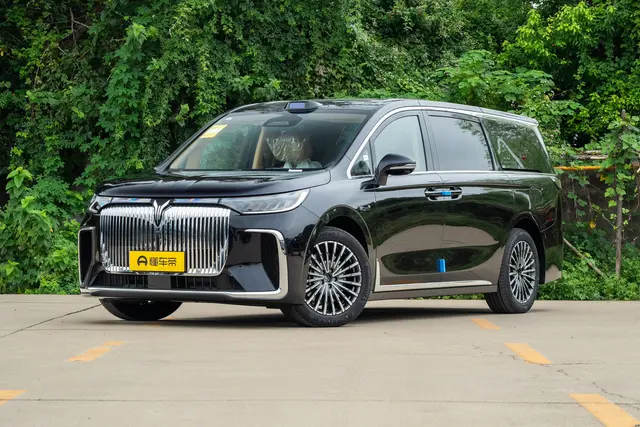 Voyah Dream PHEV 2026 — купить из Китая под заказ