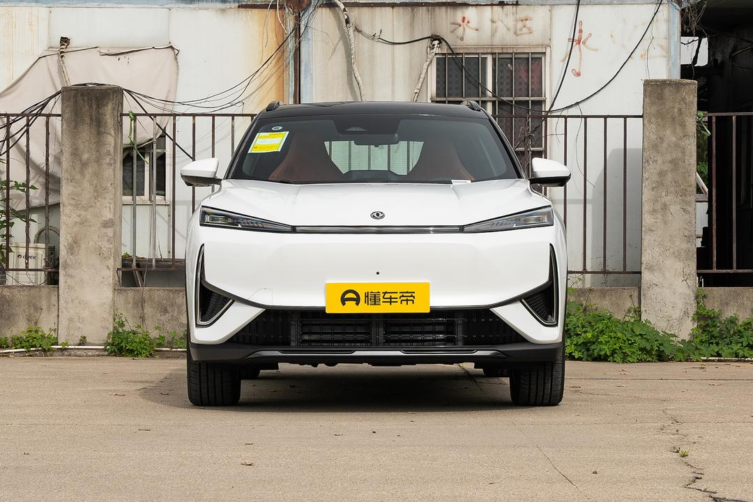Dongfeng L7 PHEV 2026, фото 2