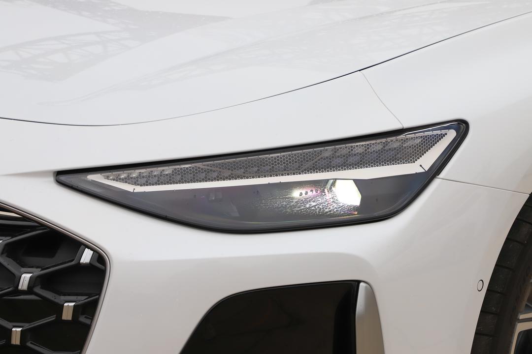 Audi A6L 2026, фото 14