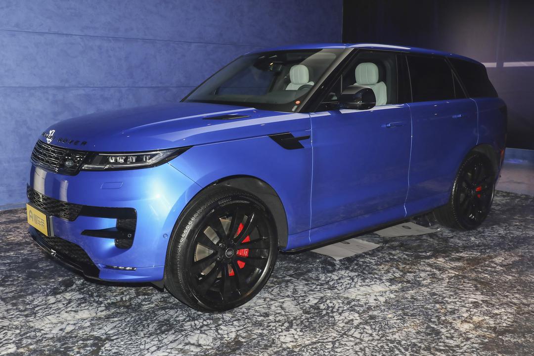 Land Rover Range Rover Sport 2026, фото 4