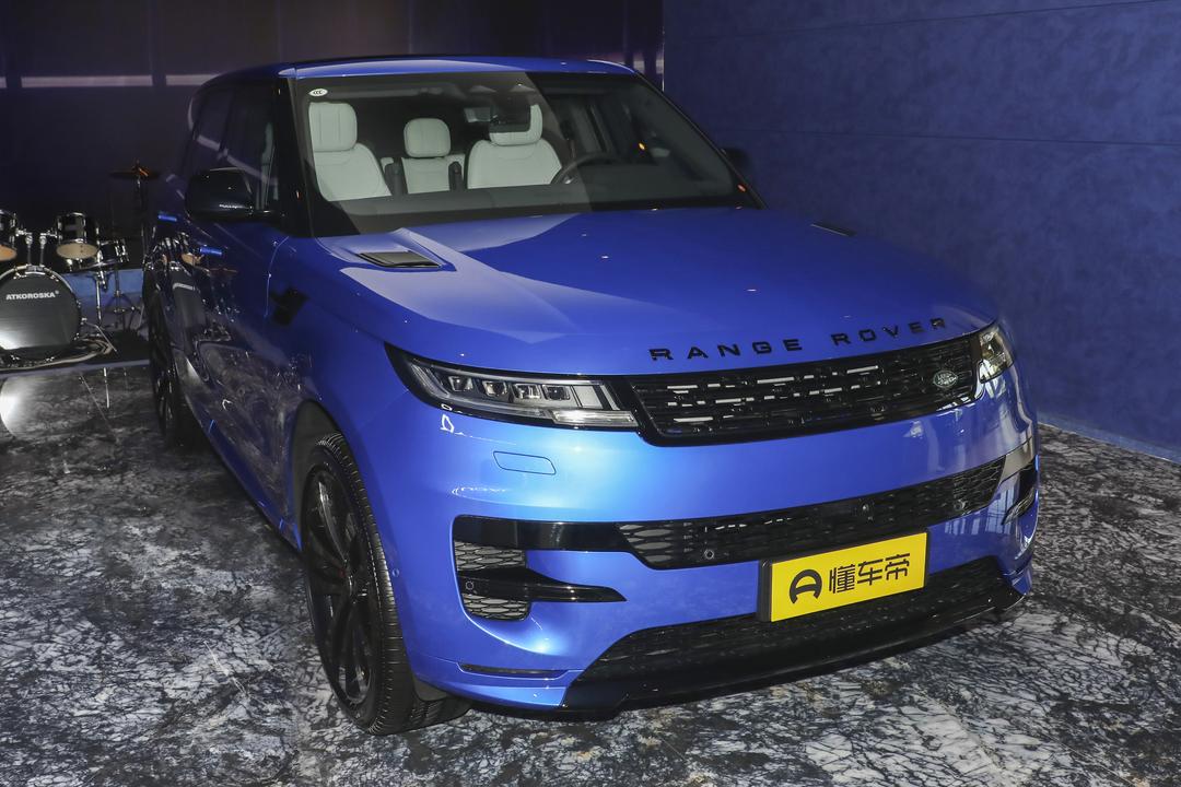 Land Rover Range Rover Sport 2026, фото 3