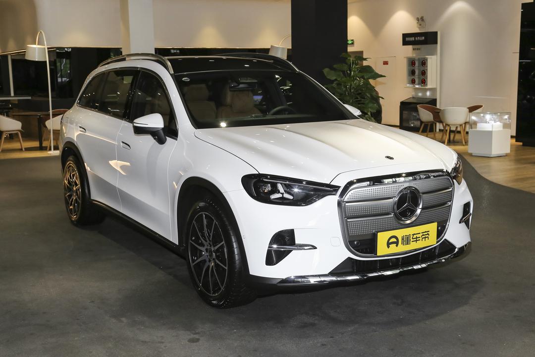 Mercedes-Benz GLC EV 2026, фото 3