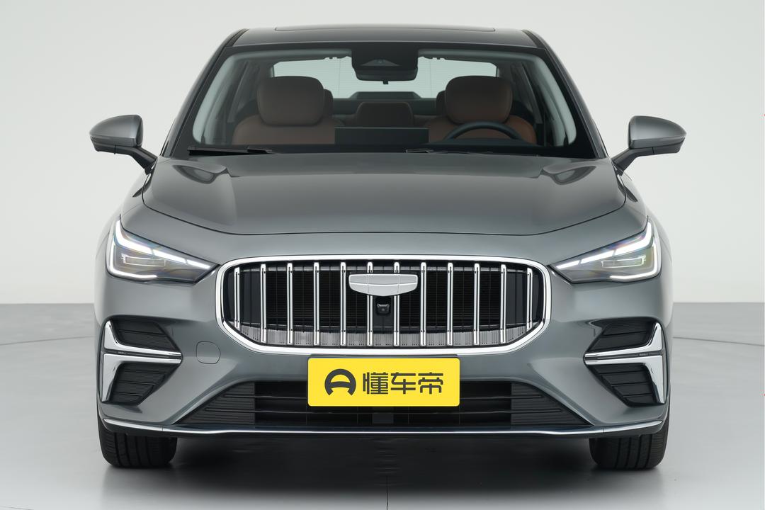 Geely Emgrand 2026, фото 12