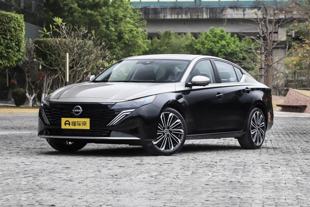 Nissan Altima 2026, фото 1