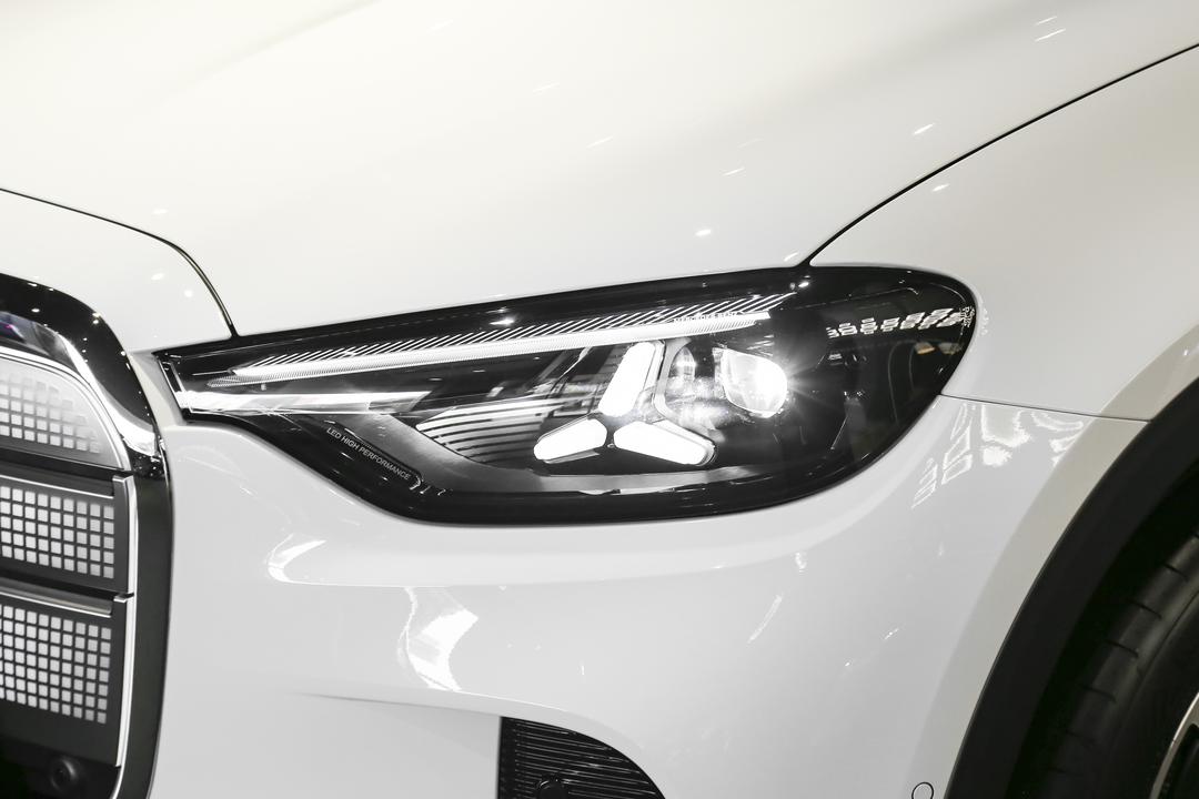 Mercedes-Benz GLC EV 2026, фото 14