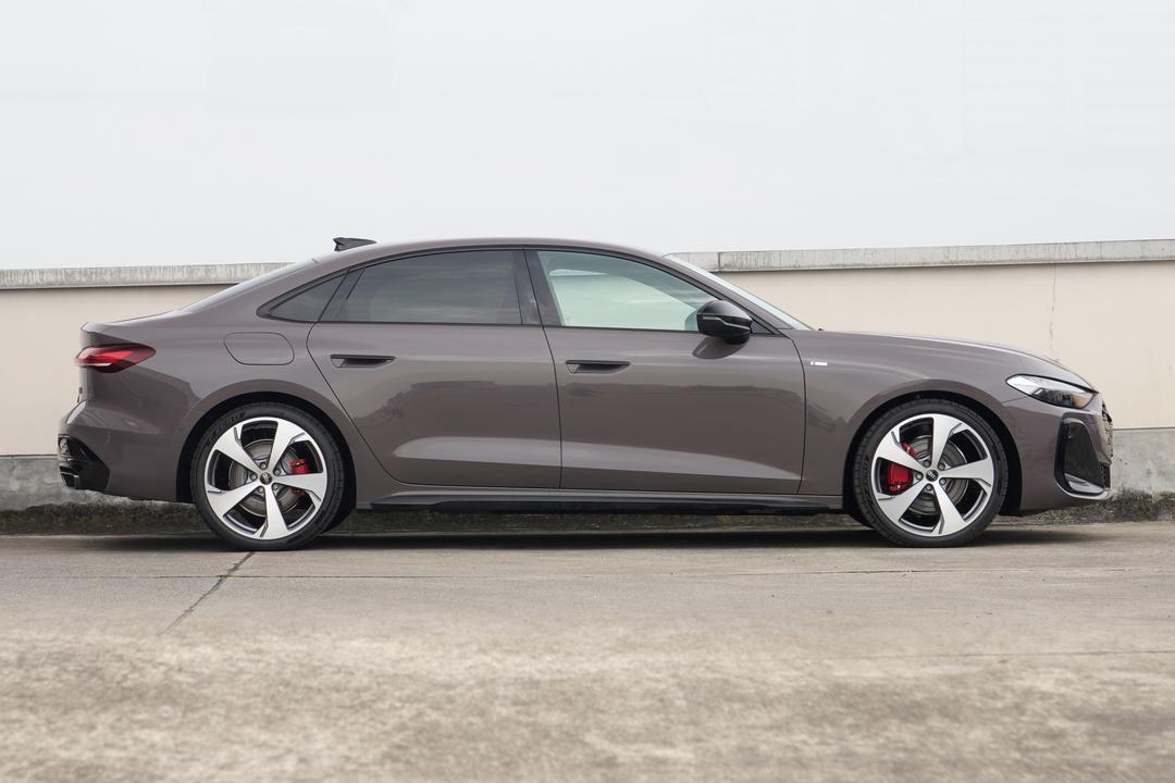 Audi A5L 2026, фото 8