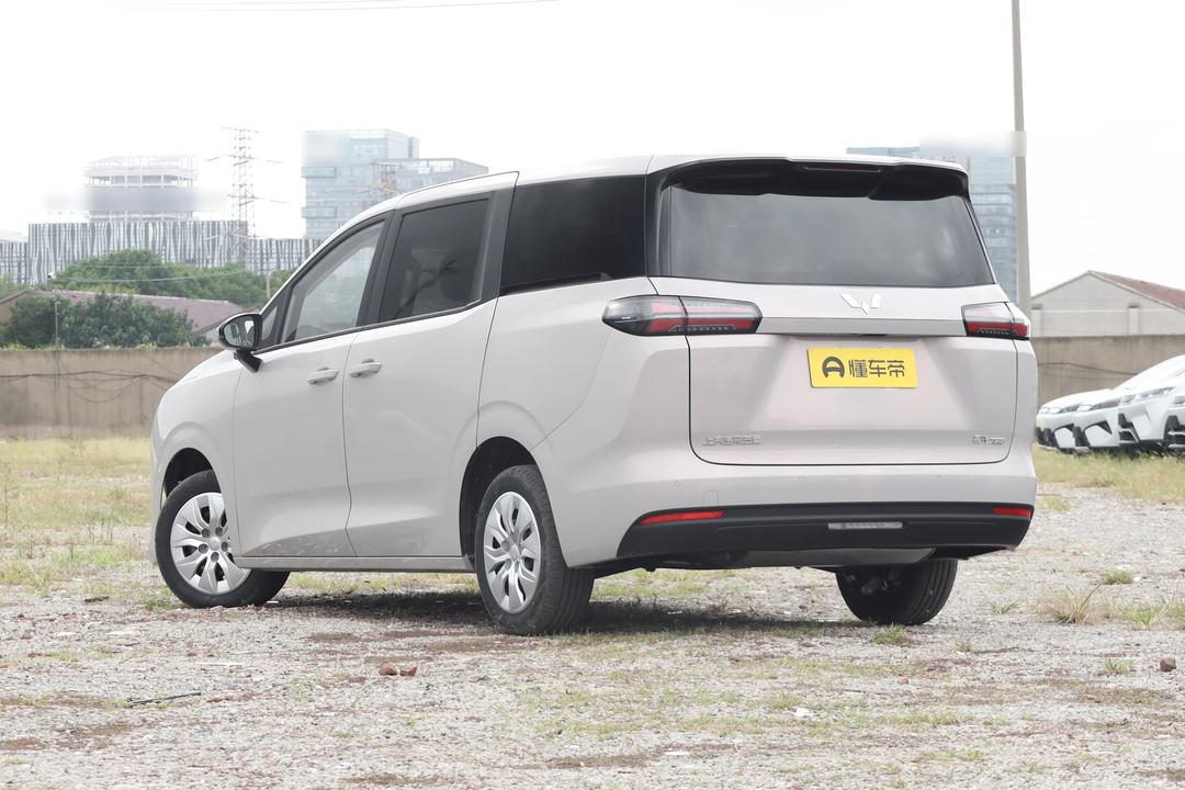 Wuling Xingguang 730 2026, фото 5