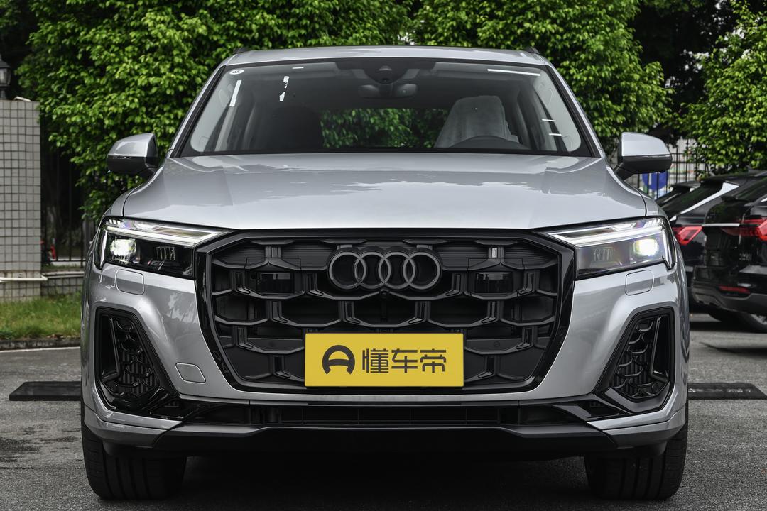 Audi Q7 2026, фото 12