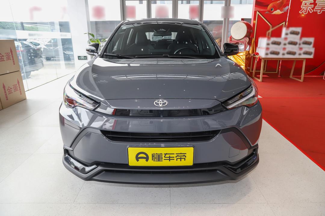 Toyota Frontlander 2026, фото 2