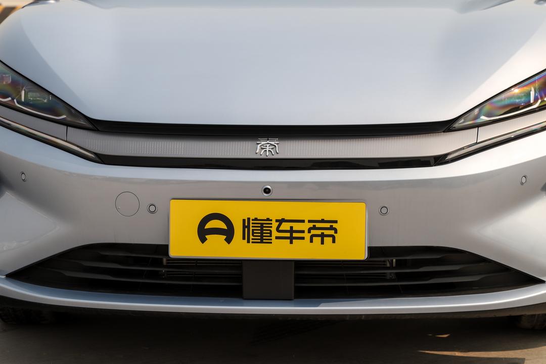 BYD Qin L EV 2026, фото 10