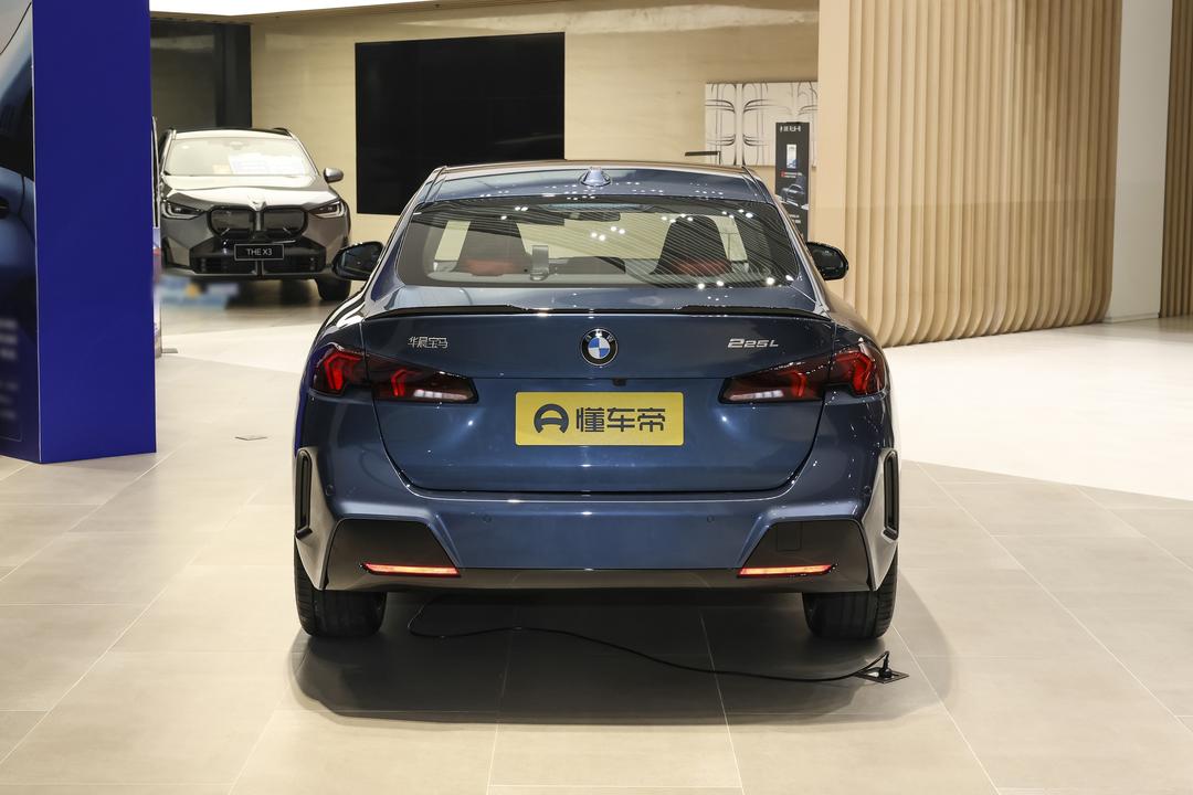 BMW 2 Series 2026, фото 6