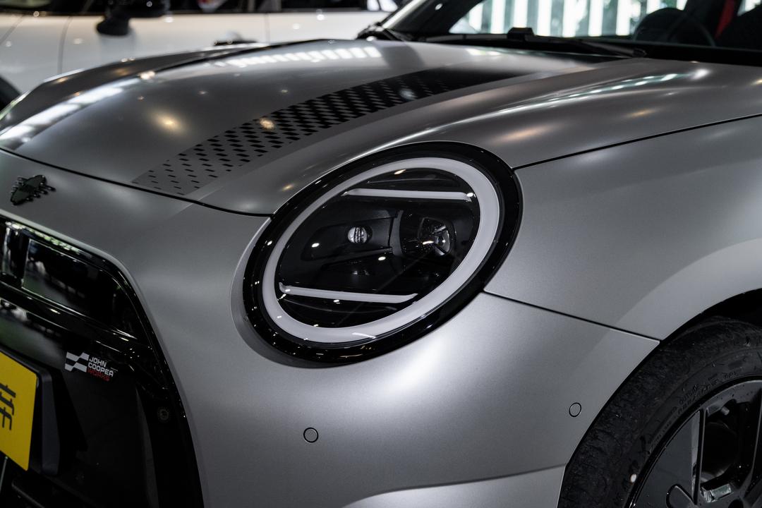 MINI JCW EV 2026, фото 13