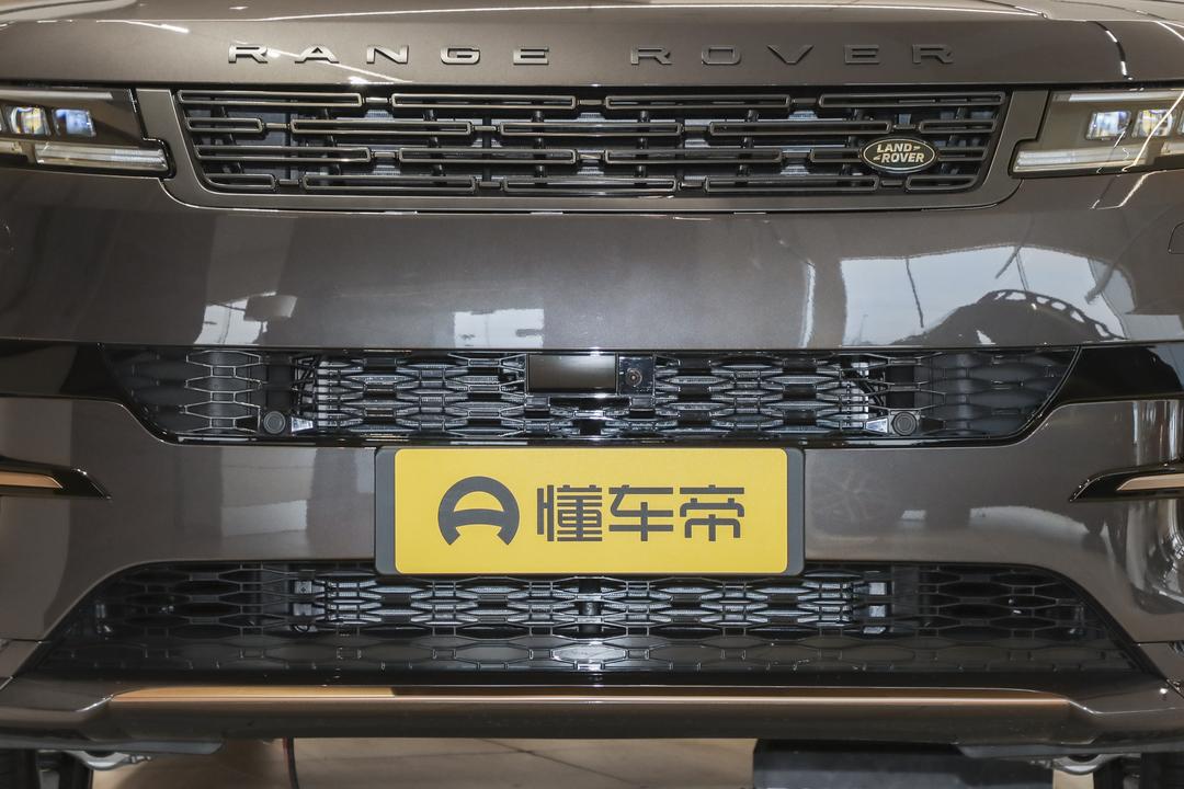 Land Rover Range Rover Sport 2026, фото 10