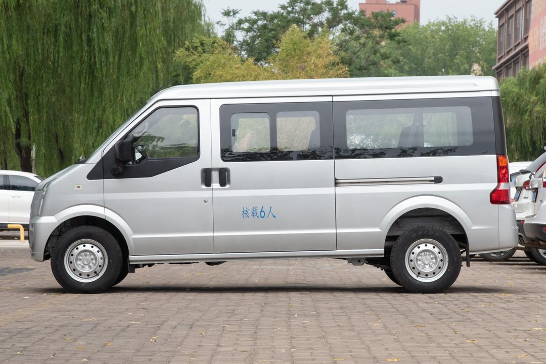 Dongfeng DFSK C36 II 2026, фото 4
