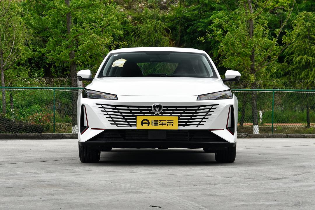 Changan Eado 2026, фото 2