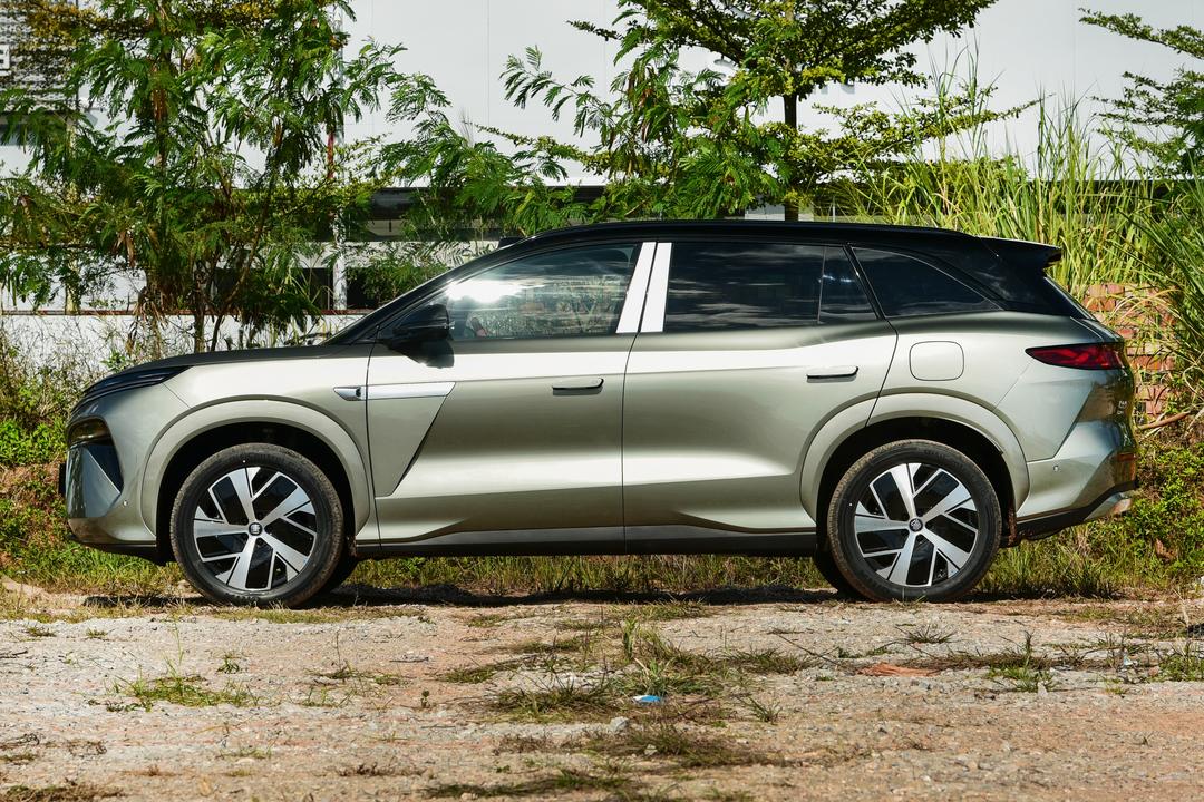 BYD Tang L DM 2026, фото 4