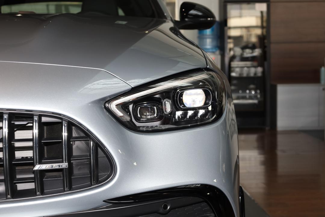 Mercedes-Benz C-Class AMG 2026, фото 10