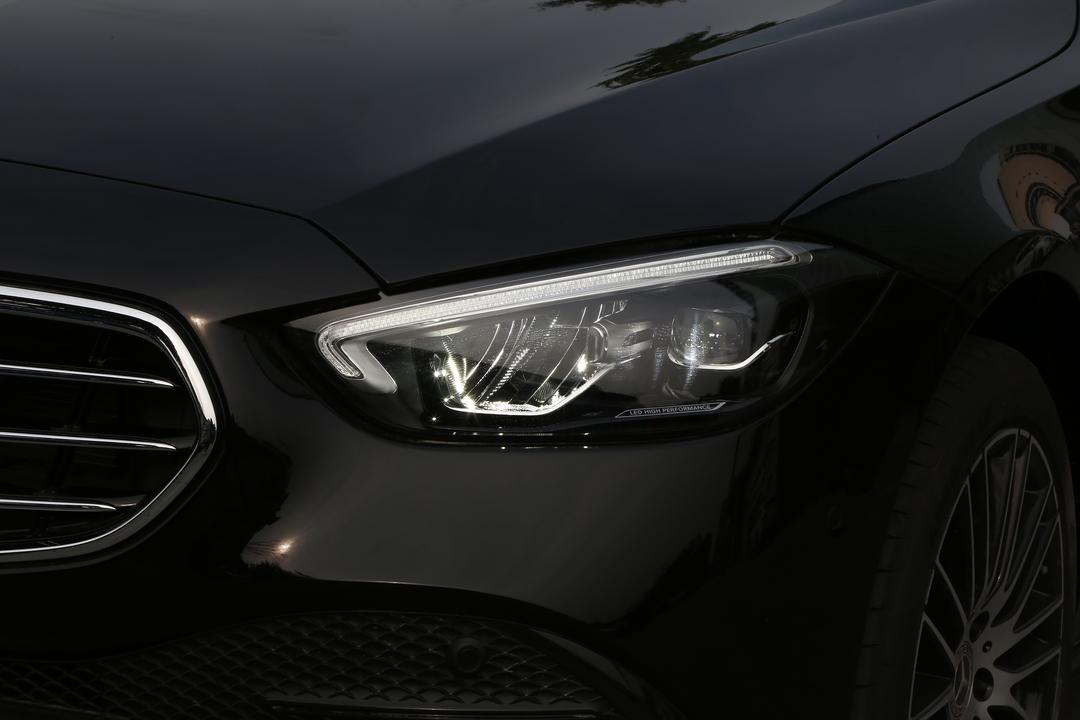 Mercedes-Benz C-Class 2026, фото 14