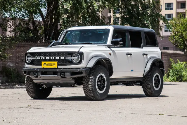 Ford Bronco 2026 — купить из Китая под заказ