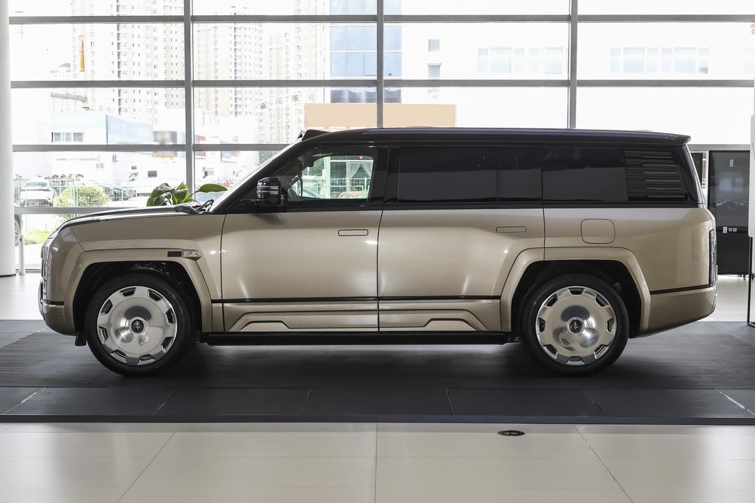 BYD U8L 2026, фото 4