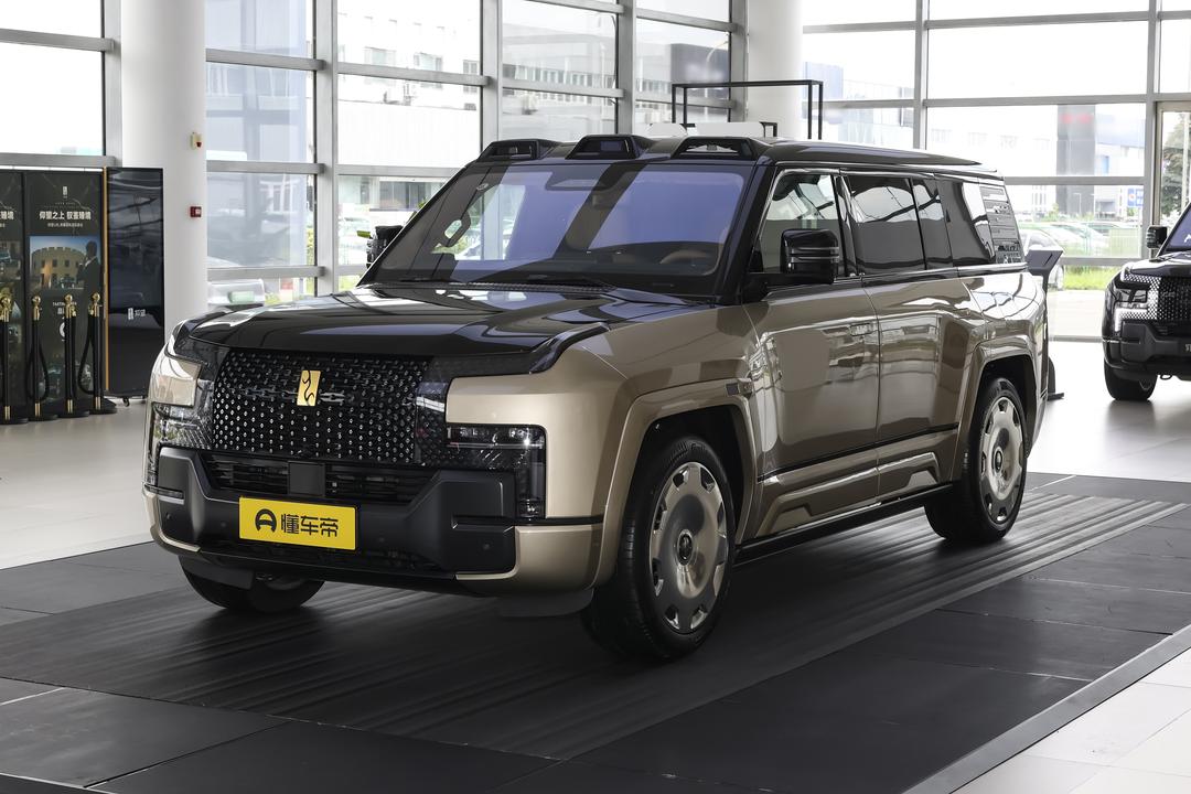 BYD U8L 2026, фото 1