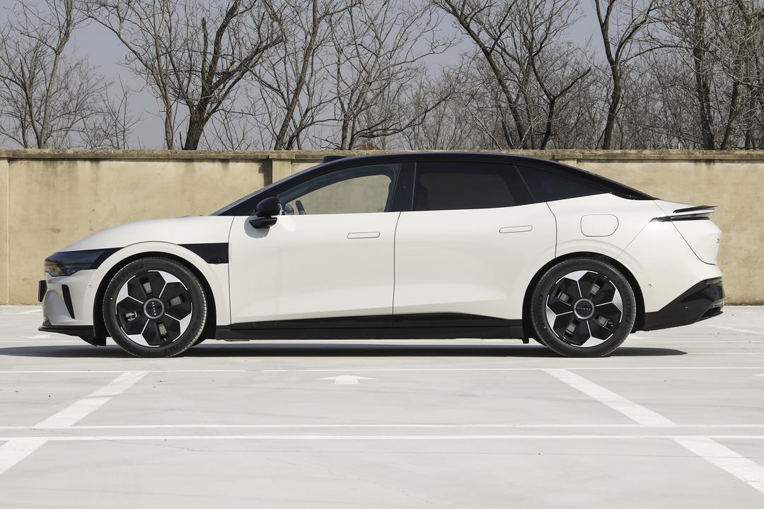 Zeekr ZEEKR 007 2026, фото 4