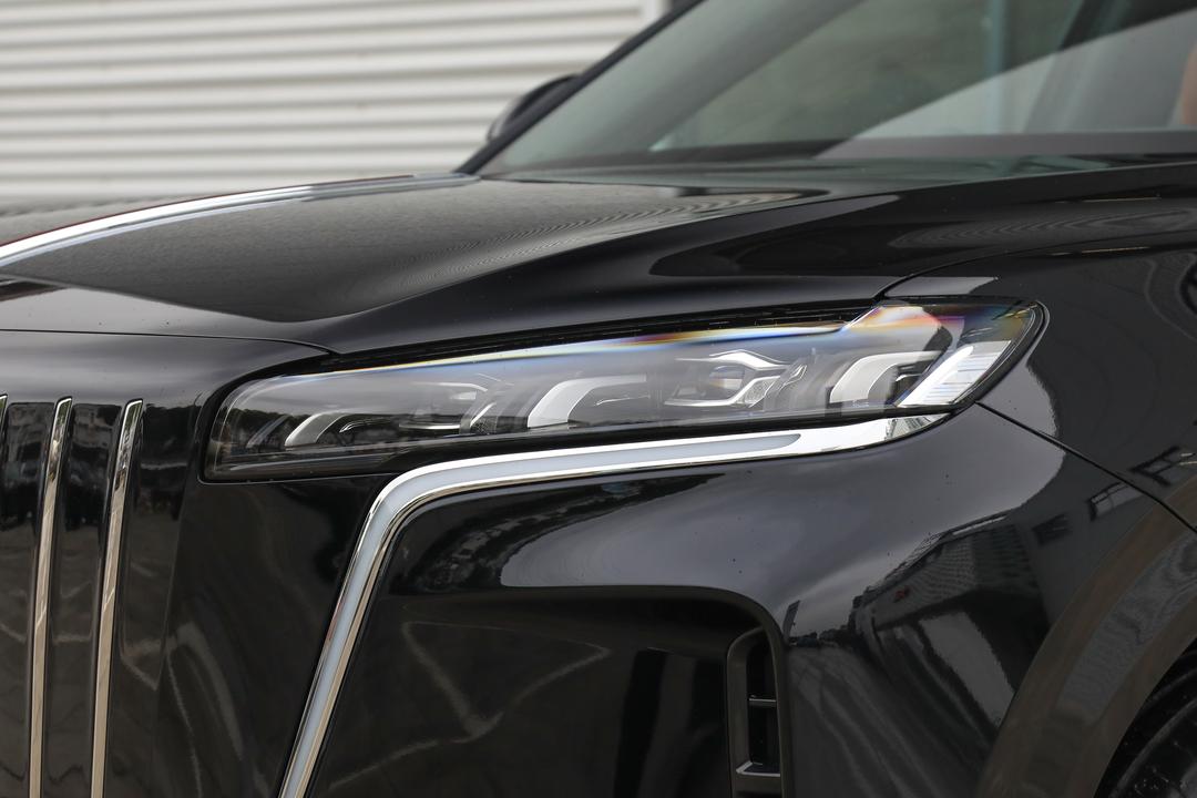 Hongqi HS6 PHEV 2026, фото 13