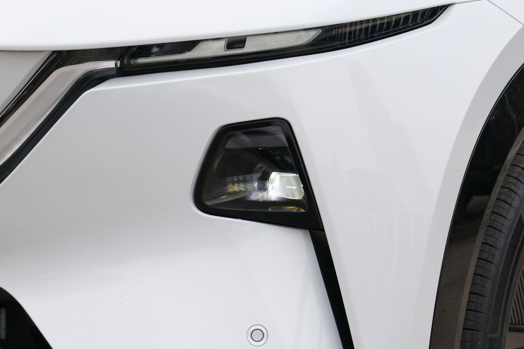 Mazda EZ-60 2026, фото 14