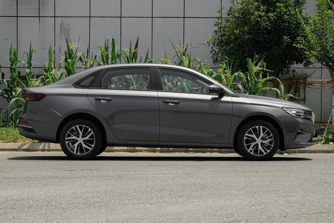 Geely Emgrand 2026, фото 8