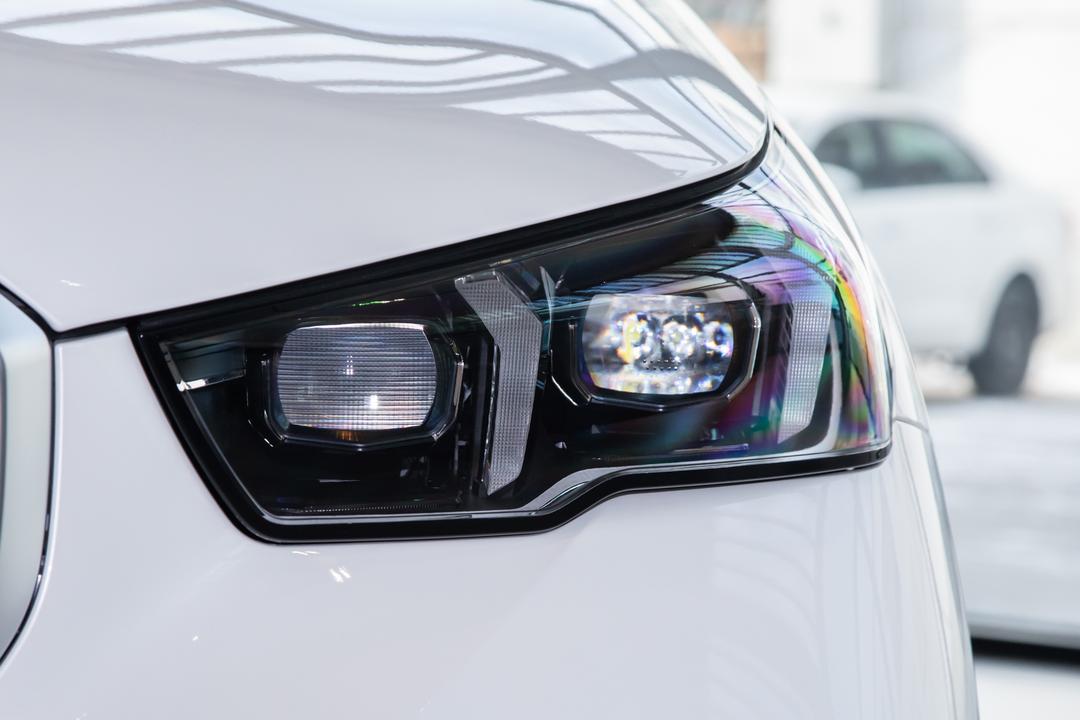 BMW 5 Series 2026, фото 11
