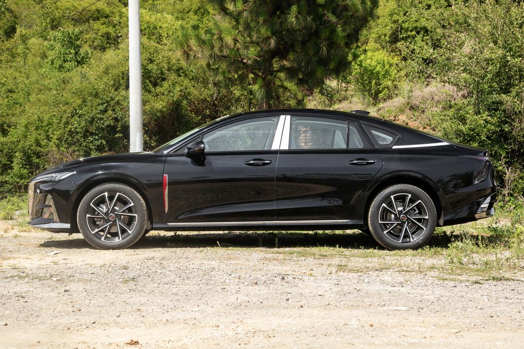Hongqi H6 2026, фото 4