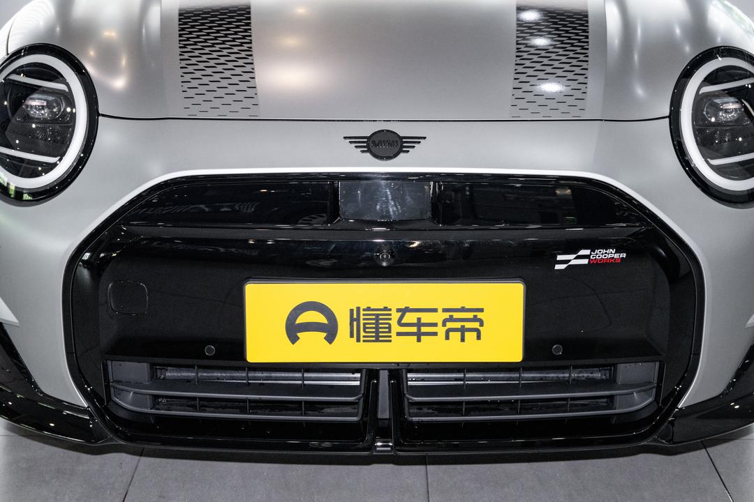 MINI JCW EV 2026, фото 10