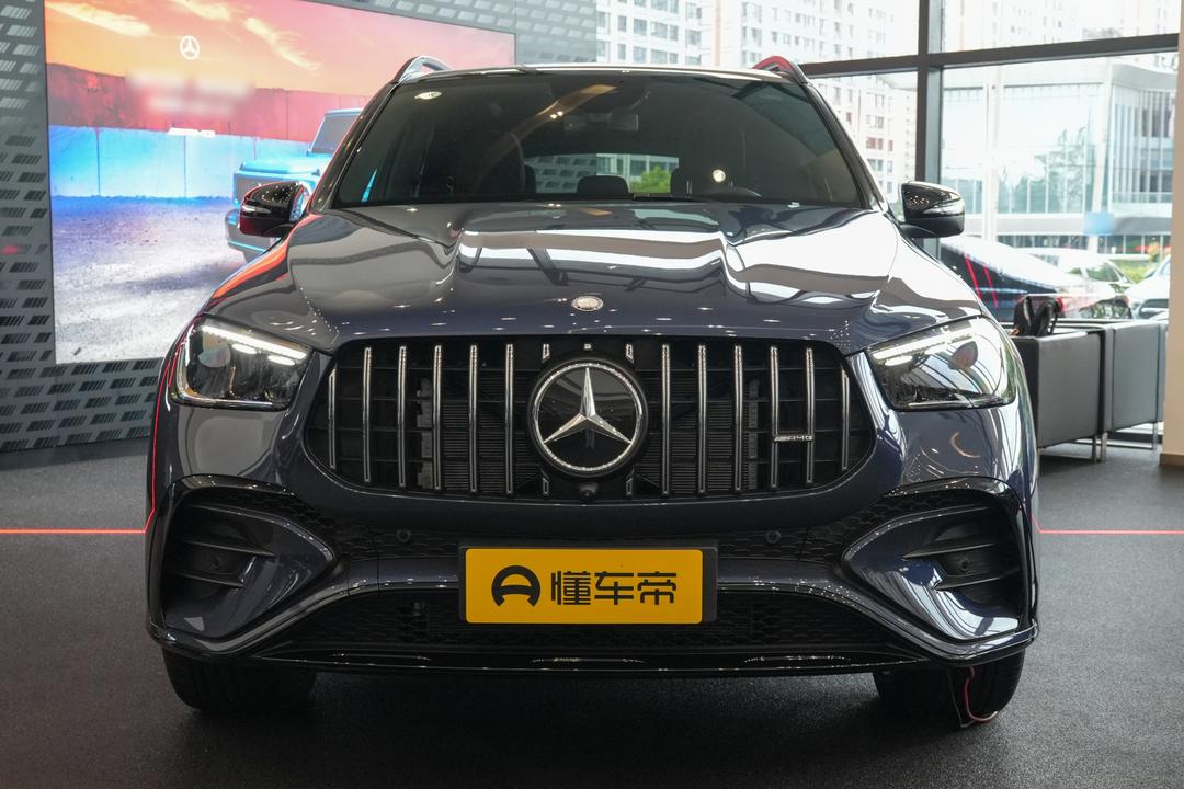 Mercedes-Benz GLE AMG 2026, фото 12
