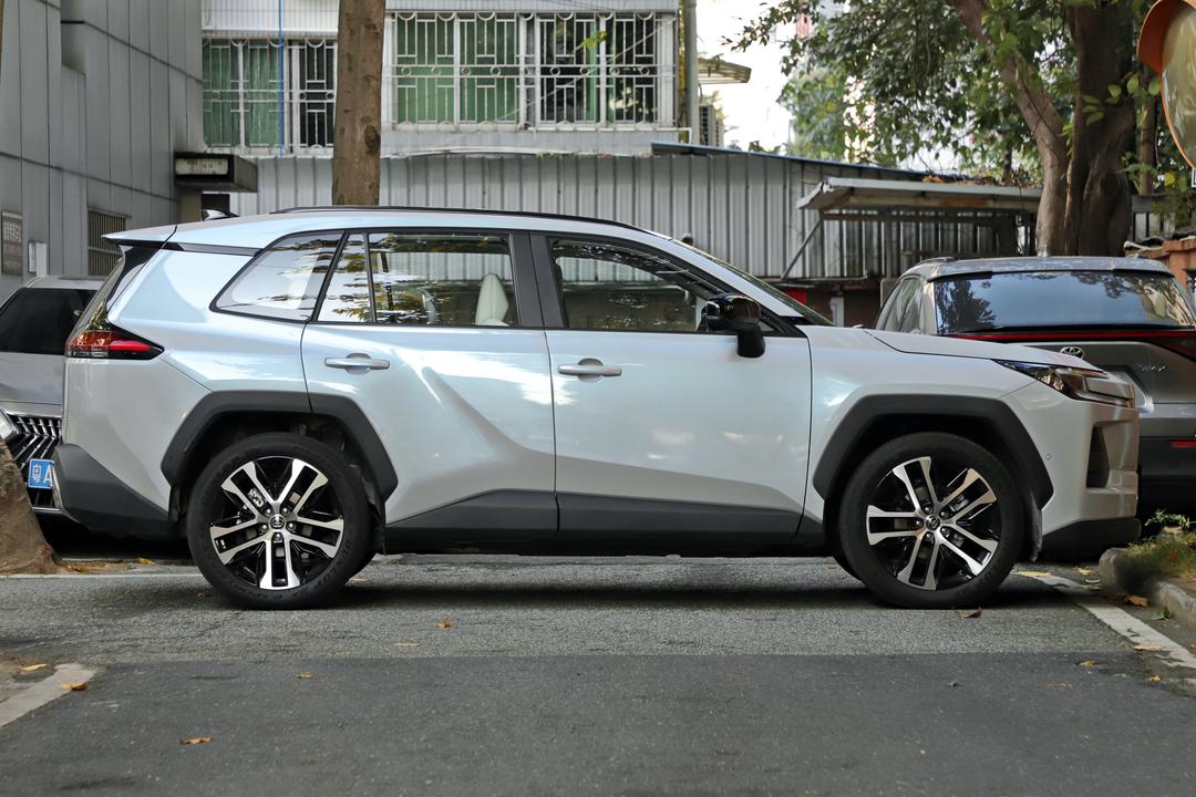 Toyota Wildlander 2026, фото 8