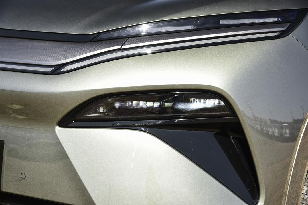 BYD Tang L EV 2026, фото 14