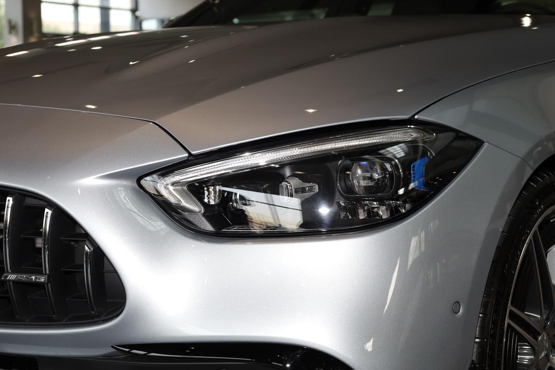Mercedes-Benz C-Class AMG 2026, фото 12