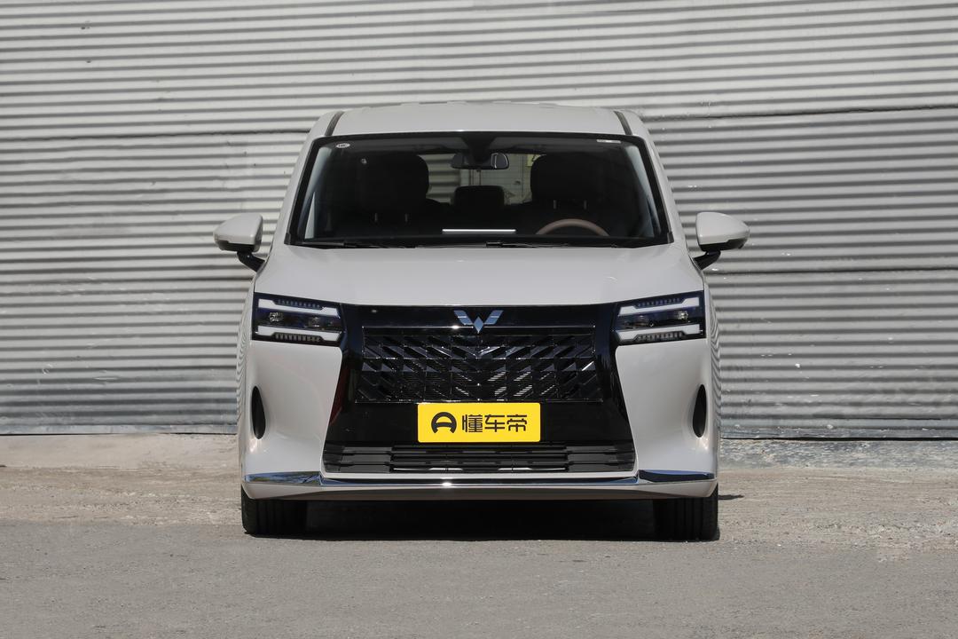 Wuling Xingguang 730 2026, фото 2