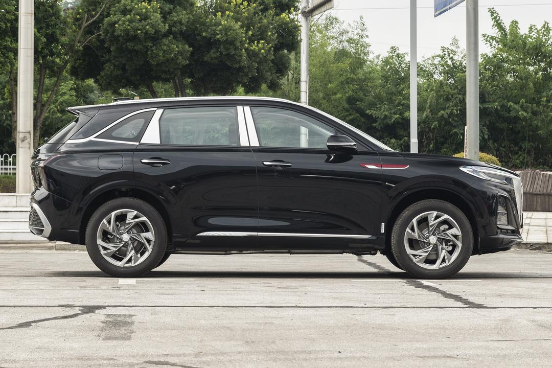 Hongqi HS3 PHEV 2026, фото 8