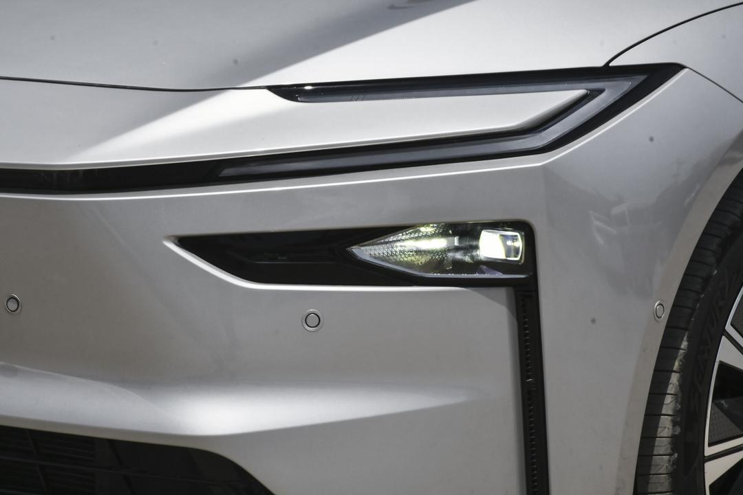 Toyota bZ7 2026, фото 14